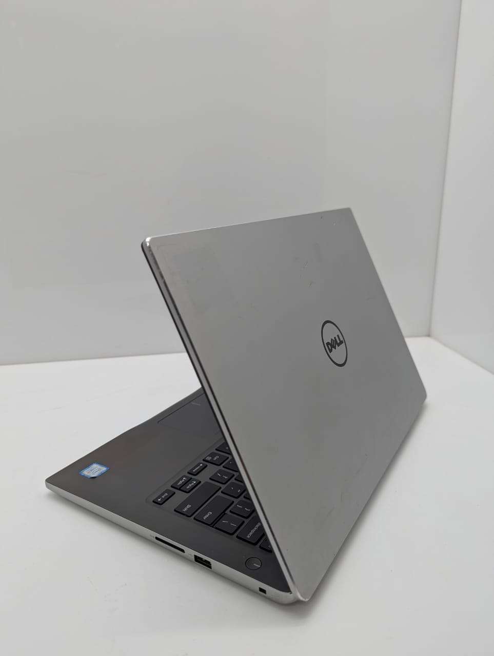 Dell Inspiron 14 7460 Core i7 7th Gen Best Price in Karachi